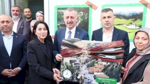 Kocaeli'de Başkan Büyükakın, Giresunluların gönül sofrasına konuk oldu