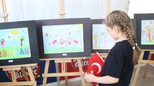Kocaeli’de çocuk ressamlar için sergi