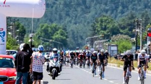 Konya Büyükşehir Belediyesporlu Tarakçı, Bisiklet Turu’nda zirveye çıktı