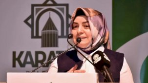 Karatay'da evli çiftlere eğitim sürüyor