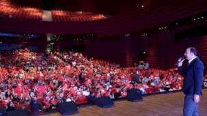 Konya’da minik okurlara kitap şöleni