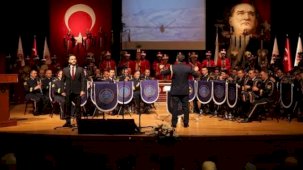 Kütahya’da İstiklale giden yolda Türkiye şehitlerini anıldı