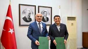 Malatya Yazıhan’a sosyal tesis ve taziye evi için protokol imzalandı