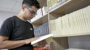 Mersin’de dijital kütüphane dönemi başladı