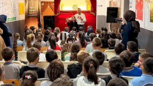 Sakarya'nın dört yanına “Bir Hikâye Bin Neşe” taşınıyor