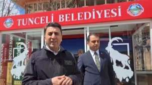 Tunceli’de duraklar yenileniyor