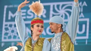 Uluslararası Halk Dansları Toplulukları Manisa’yı büyüledi