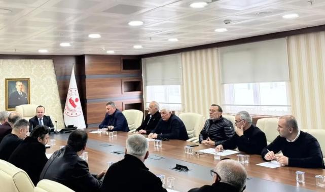 Artvin Hopa’da Köylere Hizmet Götürme Birliği toplandı