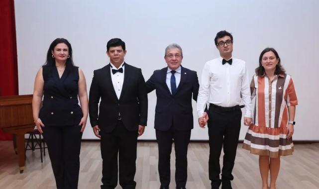 Engelsiz Üniversite Ödülleri DEÜ'de sahiplerini buldu