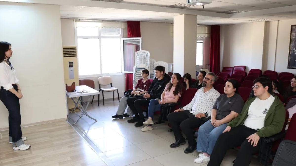 İzmir Çiğli'de öğrencilere sınav kaygısı desteği