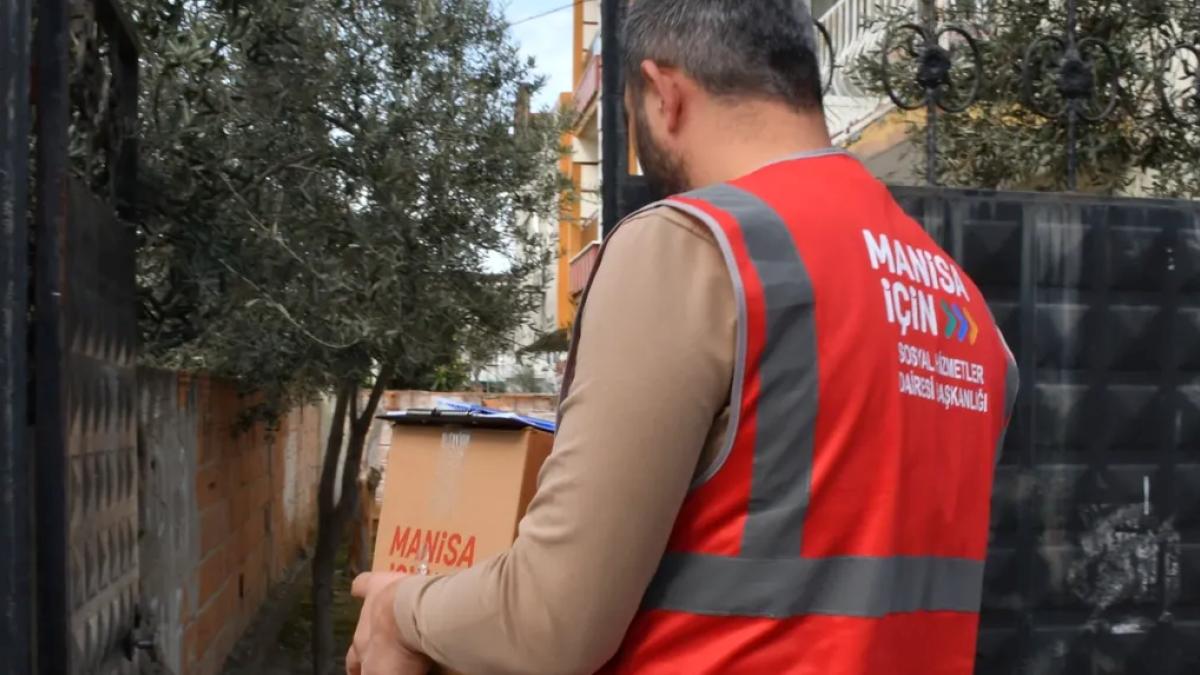 Manisa’da bayram öncesi gıda desteği