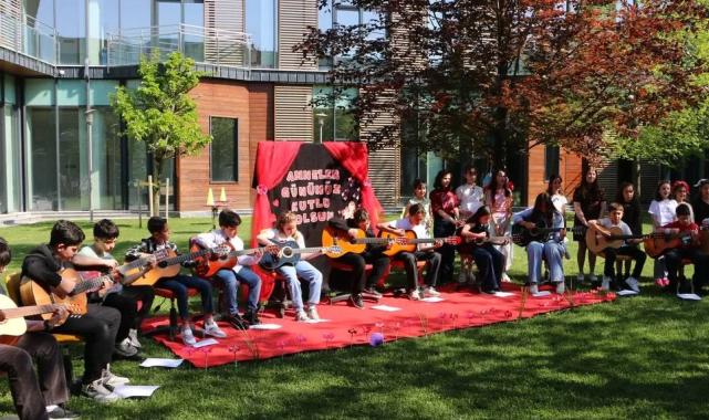 SGM’de Anneler Günü duygusal anlara sahne oldu