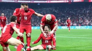 A Millilerden FIFA öncesi iki özel prova