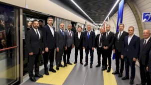 Anadolu Yakası’na dev ulaşım yatırımı... Sultanbeyli Metrosu hizmete açıldı
