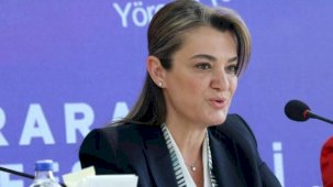 Antalya'da Büyükşehir Belediyesi Genel Sekreteri Cansel Tuncer tutuklandı