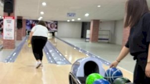 Çorum’da anneler bowlingde buluştu