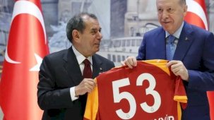 Cumhurbaşkanı Erdoğan’dan Galatasaray’a tebrik: Tarihi başarıya imza attınız