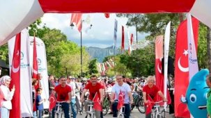 Denizli'de 19 Mayıs ruhuyla umuda pedal çevirdiler