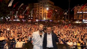 Denizli’de dev buluşma: On binler Sefo konserine akın etti