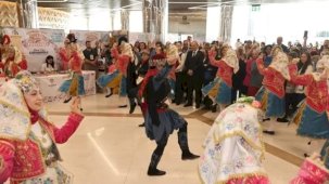 Denizli'de Üreten Kadınlar Festivali coşkuyla başladı