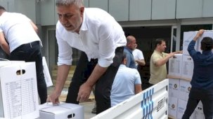 Diyarbakır'da ihtiyaç sahiplerine tam destek