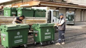 Diyarbakır'da yeni nesil çöp konteynerleri alanlarda