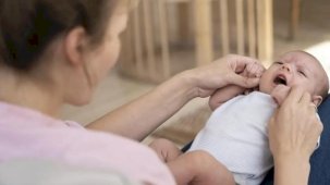 Doğum izni 24 haftaya çıktı, sosyal yardımlar genişledi! Yeni yasa yürürlükte