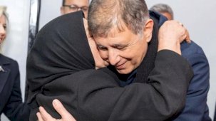 Emekli ‘açız’ dedi, Büyükşehir el uzattı
