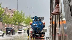 Gaziantep’te Alleben Deresi taştı!