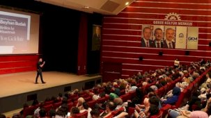 Gebze'de Klinik Psikolog Beyhan Budak söyleşisine yoğun ilgi
