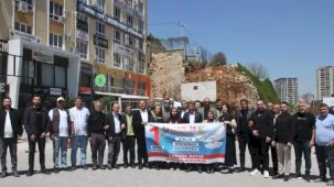 HAK-İŞ ve Hizmet-İş Sendikası Mardin’den 1 Mayıs mesajı: “Barış, Adalet ve Dayanışma İçin Meydanlardayız”