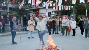 İstanbul Çekmeköy’de Hıdırellez ateşi yandı