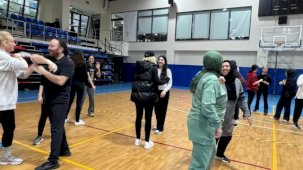 İstanbul Maltepe'de kadınlara öz savunma eğitimi
