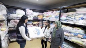 İzmir Büyükşehir yuva kuran gençlerin yanında