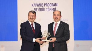 Konya’nın gençlik projelerine İbn Haldun Akademi ödülü