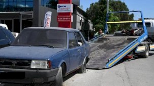 Manisa sokakları hurda araçlardan temizleniyor