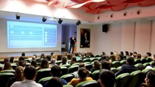 Manisa’da öğretmenlere kariyer eğitimi