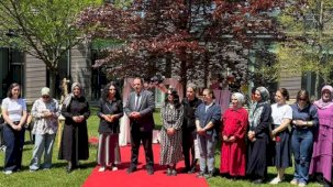 Sakarya'da özel gereksinimli bireylerin annelerine anneler günü sürprizi
