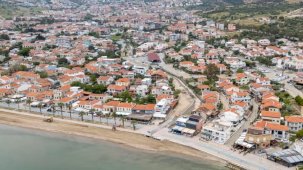 Yeni Foça’da tarihi dere yatağı güçlendiriliyor