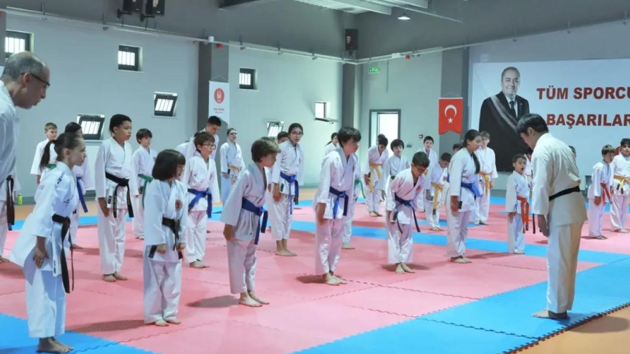 Ankara Keçiören uluslararası karatecileri ağırladı