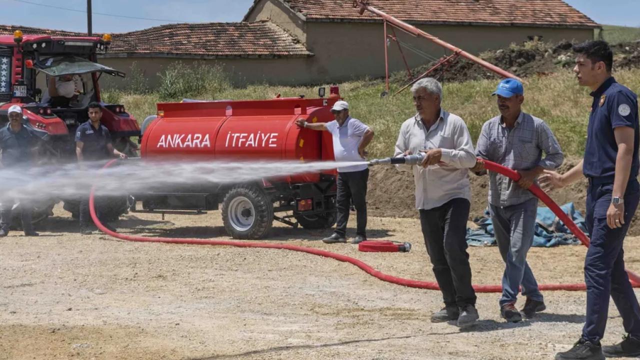 Ankara'da kırsal mahallelere yangın söndürme tankeri desteği