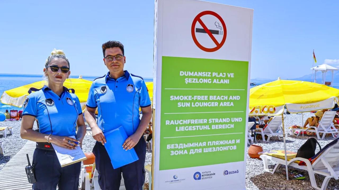 Antalya’da 'Dumansız Plaj' dönemi başladı
