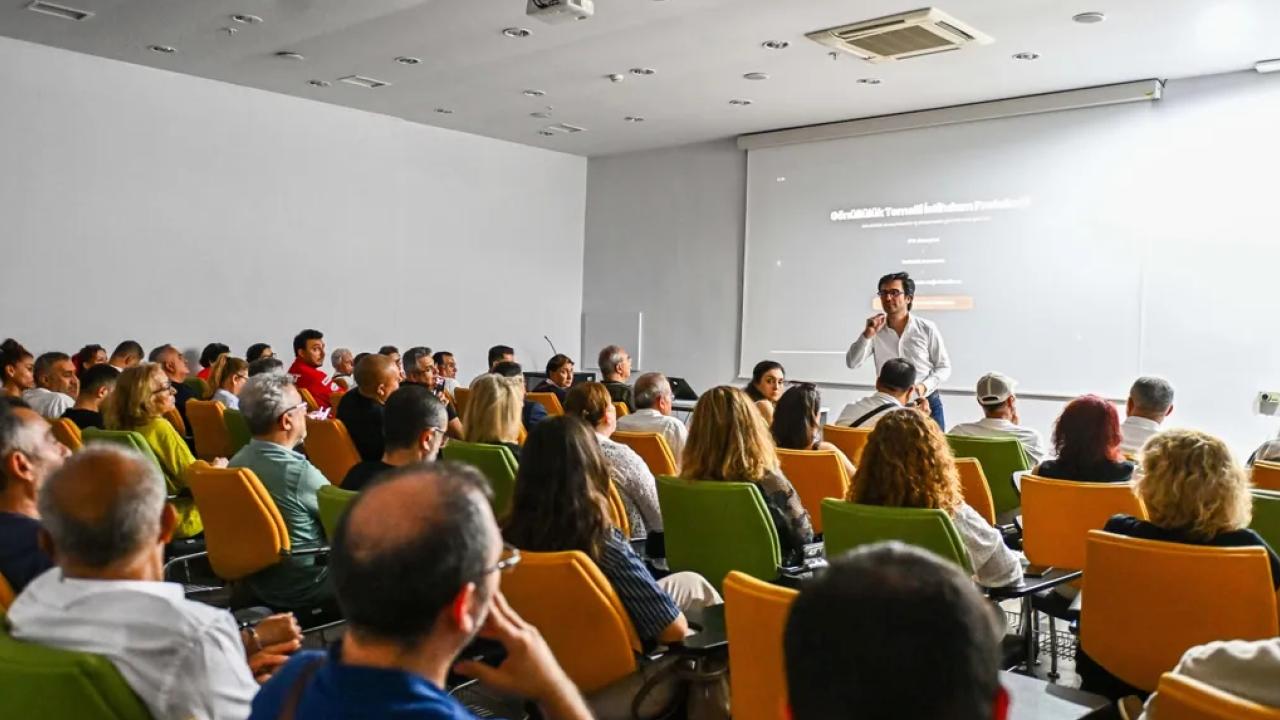 Antalya'da STK’lara sürdürülebilirlik eğitimi
