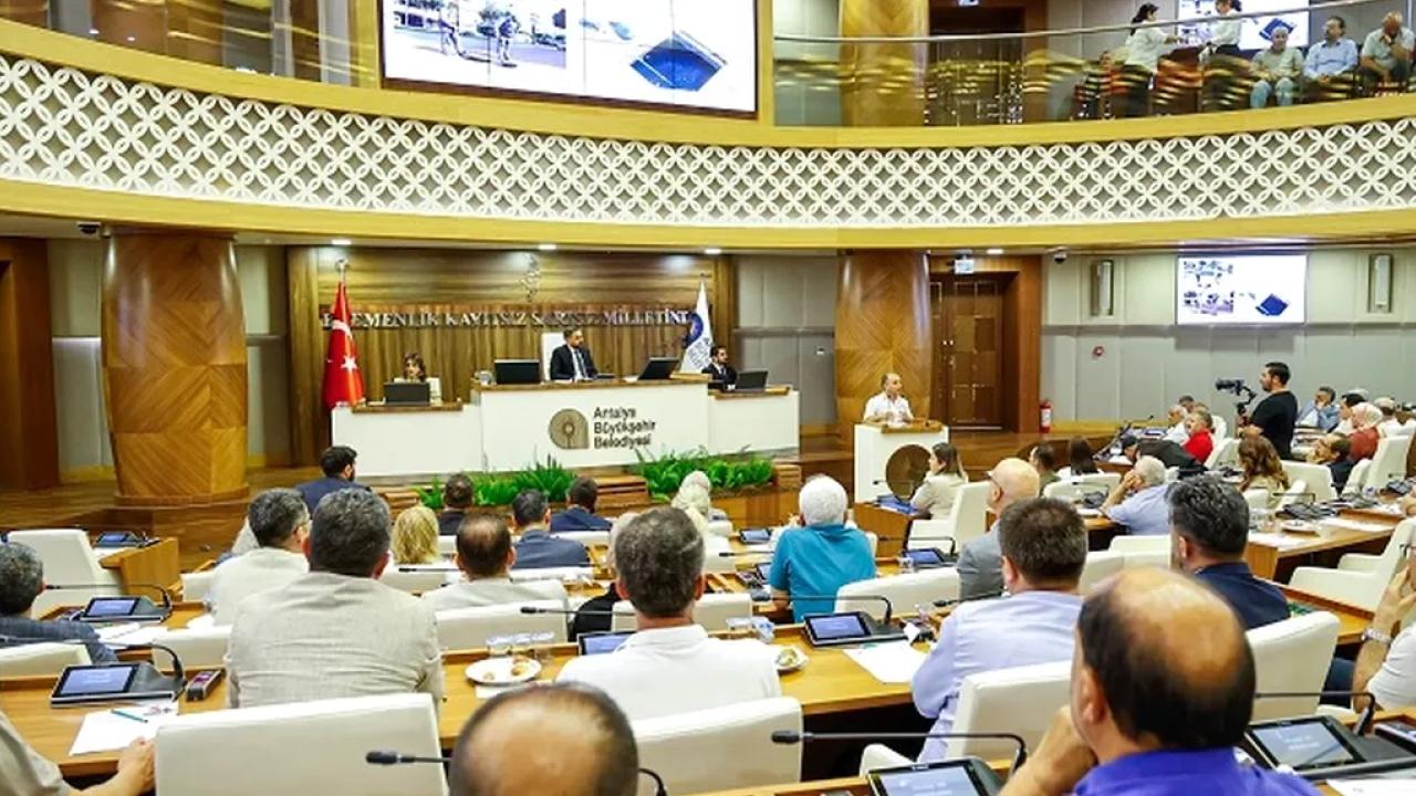 Antalya’da vektör mücadelesi bilimsel ve kesintisiz şekilde yürütülüyor