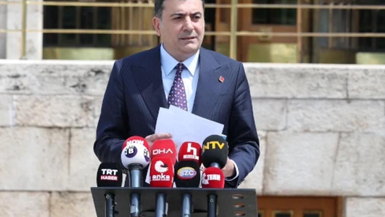 CHP’de yeni kriz! Zeynel Emre, PM’nin düştüğünü sa