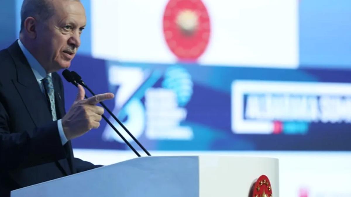 Cumhurbaşkanı Erdoğan'dan Ekonomi Zirvesinde kritik mesajlar... Küresel sarsıntılar her ülkede hissediliyor