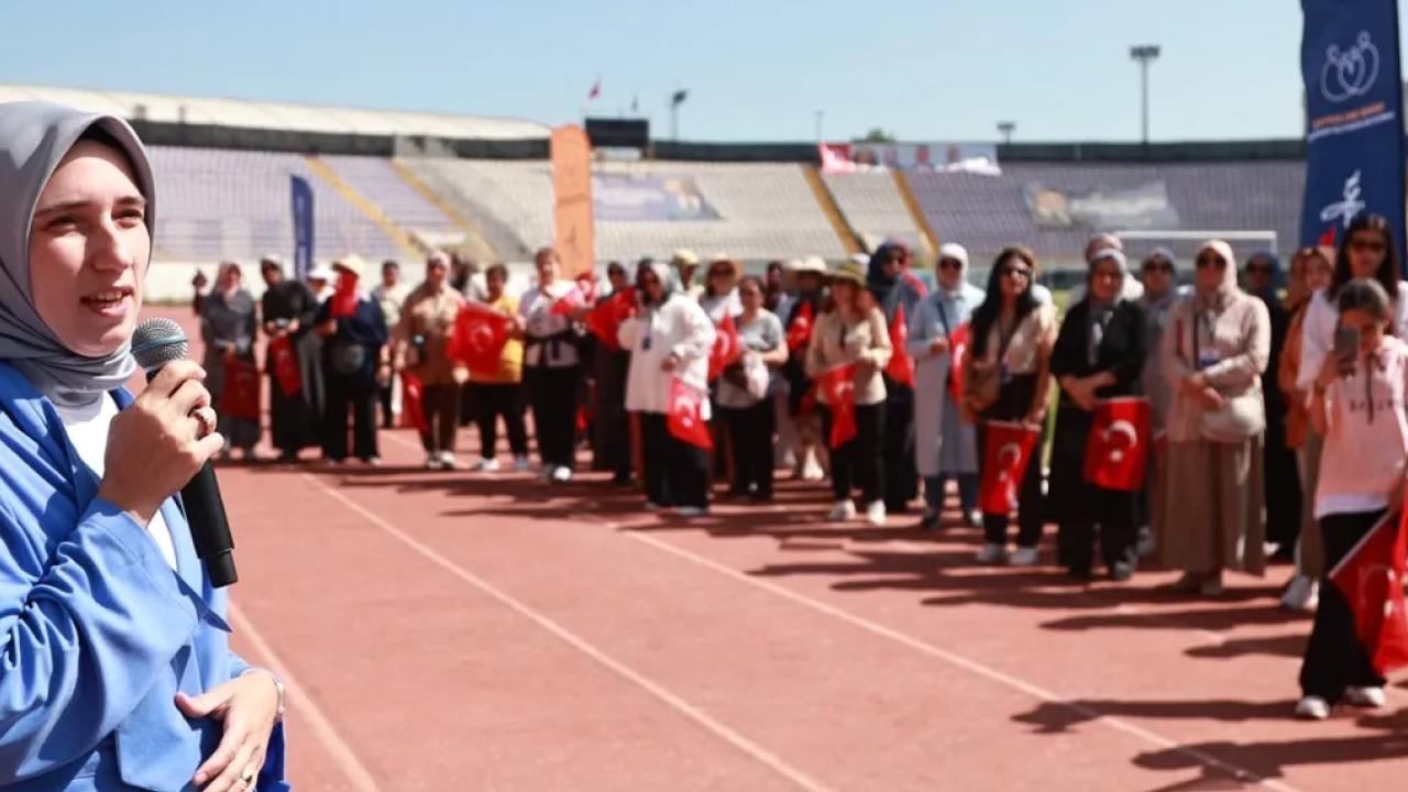 Gebzeli kadınlardan 'adım at, havan değişsin' etkinliği