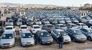 İkinci el araç pazarı 5 ayda 3,5 milyon adedi devirdi!