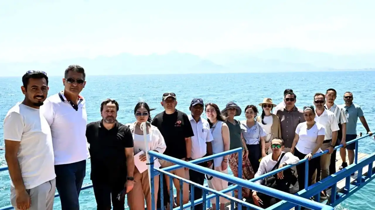 Kırgızistan'ın zirvedeki incisi Issık Gölü'ne Muratpaşa modeli