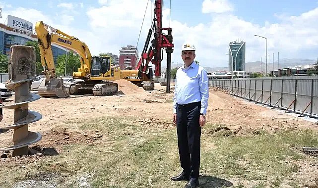 Konya'da büyükşehir alt yapı yatırımlarını sürdürüyor